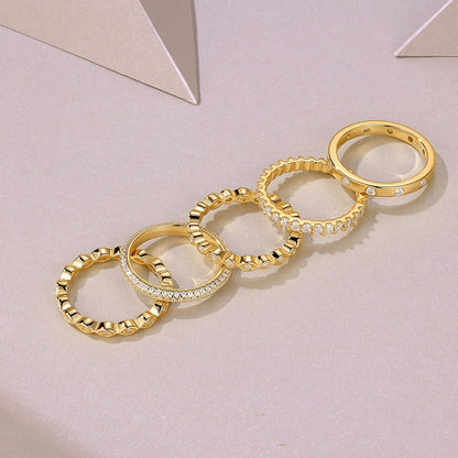 Golden Music - A Diamond Wedding Ring Set With Top-quality Moissanite S925 Silver And Gold-plated. The Gold Color Of The Ring Can Be Tested With A Diamond Pen