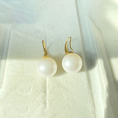 High-quality Pearl Earrings
