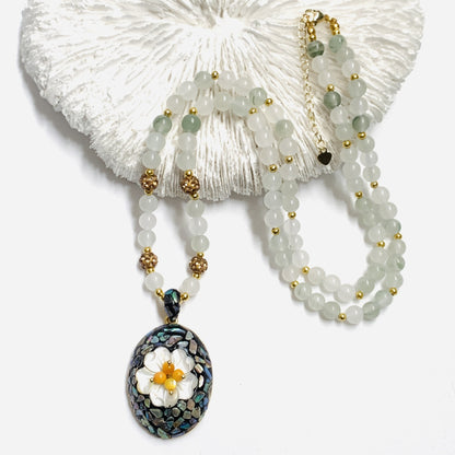 Ancient Mother-of-pearl Lacquer Shell Necklace